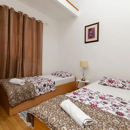 Marija Appartement Srima